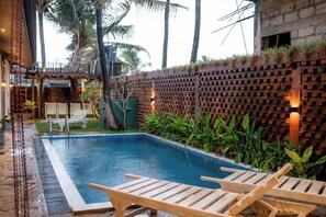 Iron/ironing board, free WiFi - Negombo home stay  (Negombo)