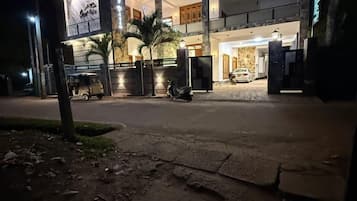 Ferro/asse da stiro, Wi-Fi gratuito