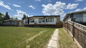 Exterior - 2 bedroom suite near downtown (Calgary)