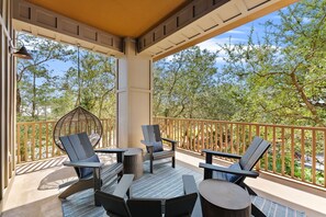 Terrace/patio - Red Fish Village Private Beach Access, Resort Amenities, Blue Mountain Beach (Santa Rosa Beach)