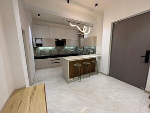 Deluxe Room - Single room in 2BHK | Living area - Luxury Sangam Homestay (Prayagraj)