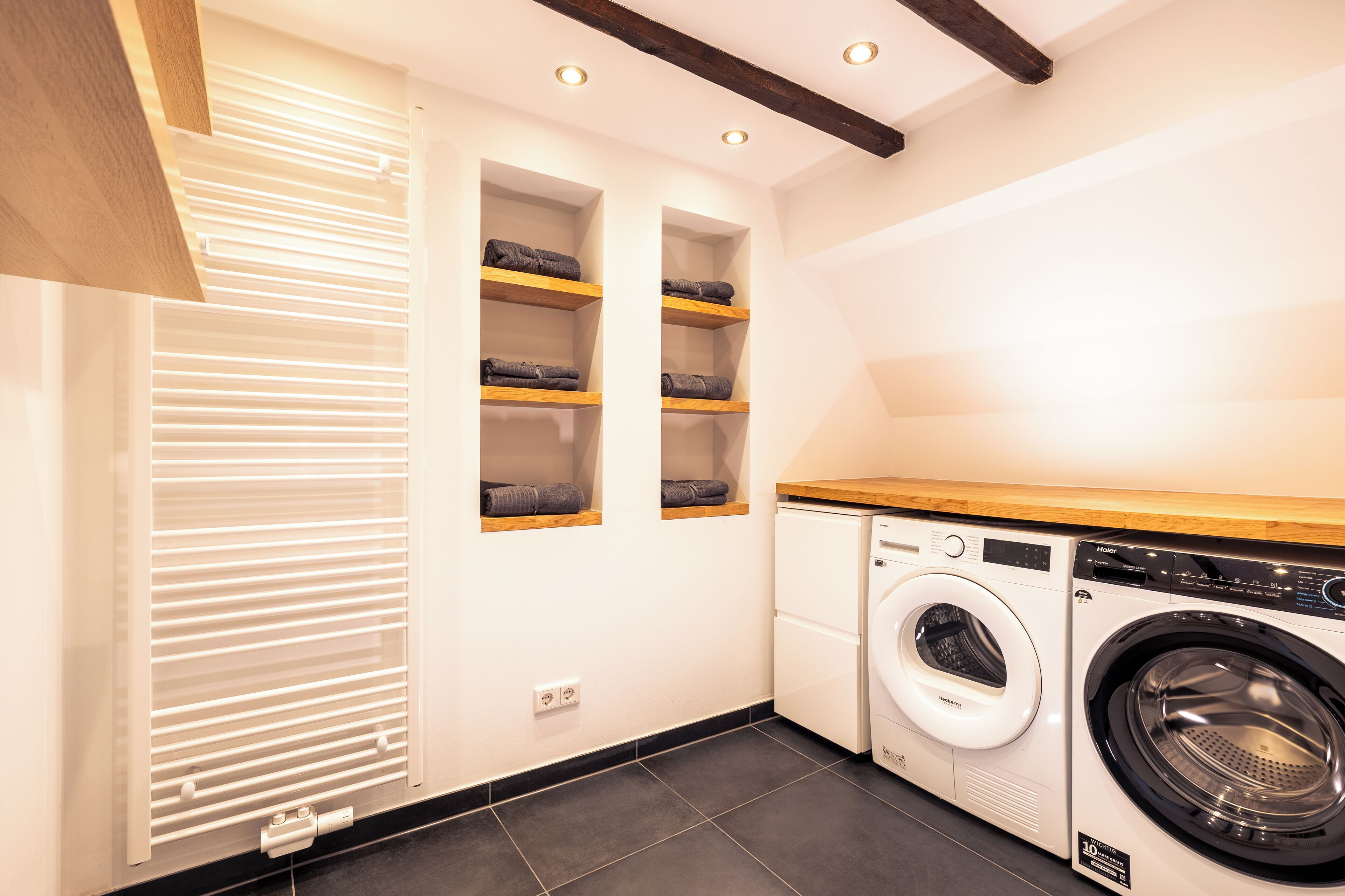 Luksussuite, byutsikt | Wi-fi (inkludert)