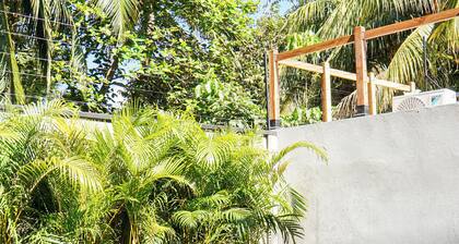 The Sandhaus Suite 3