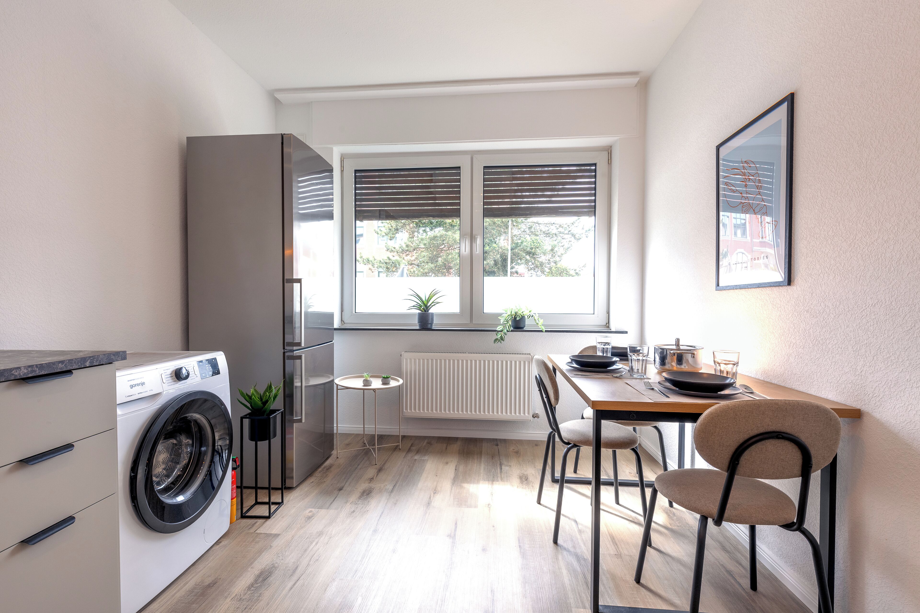 Comfort Triple Room | Laptop workspace, free WiFi