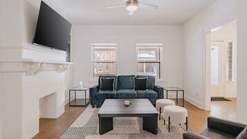 Smart-tv en tafelvoetbal