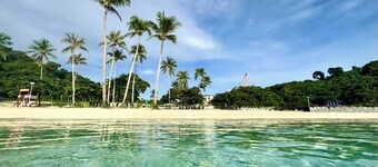 Threeos Cabana has simple yet stylish & cozy 1-bedroom unit at Boracay Newcoast.