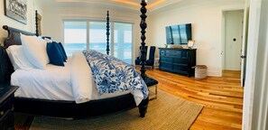 10 bedrooms, iron/ironing board, travel cot, free WiFi - 10 Bdrm/9.5 Bath - Sleeps 20 - The Tatum House Direct Oceanfront Estate (New Smyrna Beach)