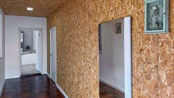 Iron/ironing board, free WiFi