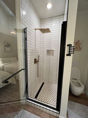 Doccia, asciugacapelli