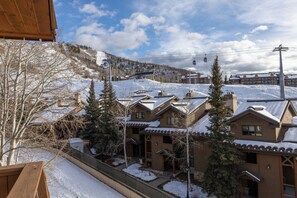 Property grounds - Slopeside Condo|Hot Tub|Free shuttle|Mountain View (Steamboat Springs)