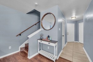 Interior - Cozy 3BR Duplex in Prime Austin | Near Downtown (Austin)