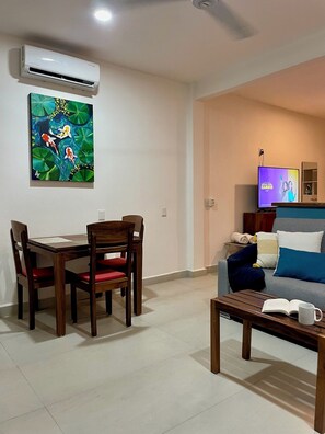 Smart TV - Estudio Del Mar, your corner of sand and sunshine (Puerto Vallarta)