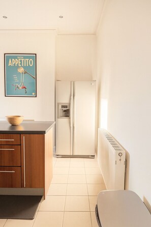 Interior - 197 Cathedral Road (Cardiff)