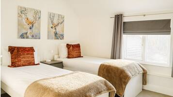 Blackout curtains, iron/ironing board, free WiFi