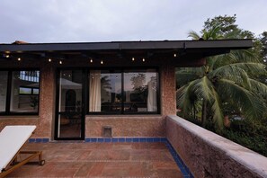 Terrace/patio - Ixtapa · Tranquilidad cerca del mar (Ixtapa Zihuatanejo)