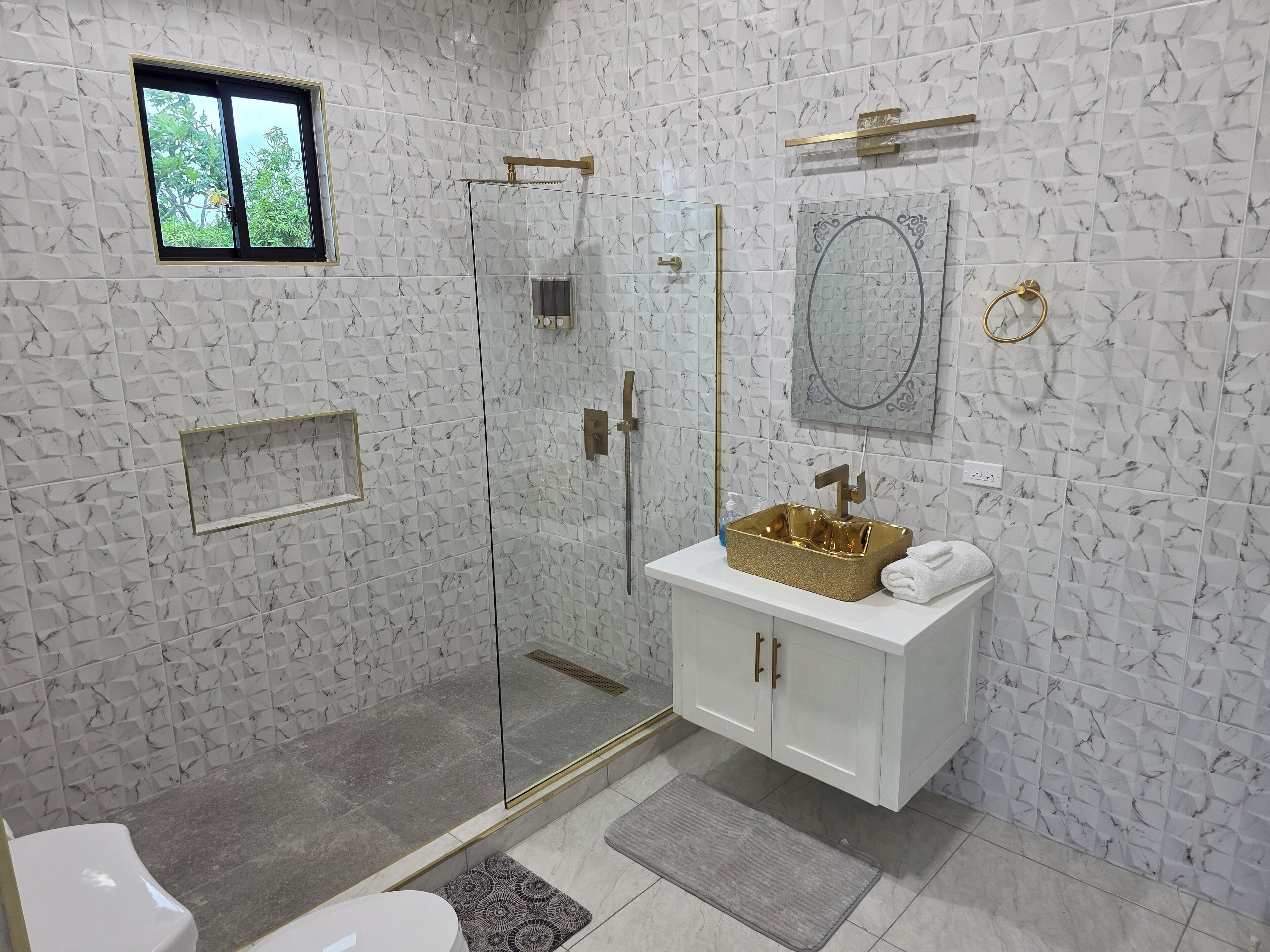 Towels, soap, toilet paper