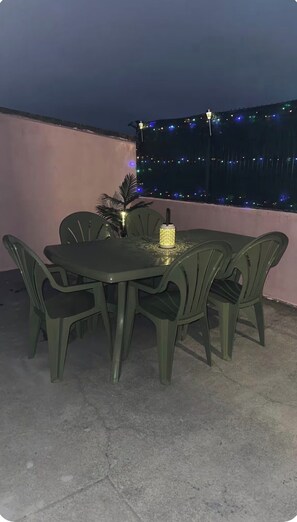 Outdoor dining - Aaron's'Open Space (Montluçon)