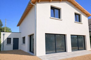 Exterior - New house 155 m² /Seaside on foot (100 m)/4 beautiful bedrooms, garden, parking (Saint-Brevin-les-Pins)