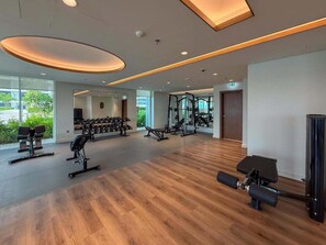 Fitness facility - Classy 1 Bedroom lYacht Views l Private Beach (Emaar Beachfront)