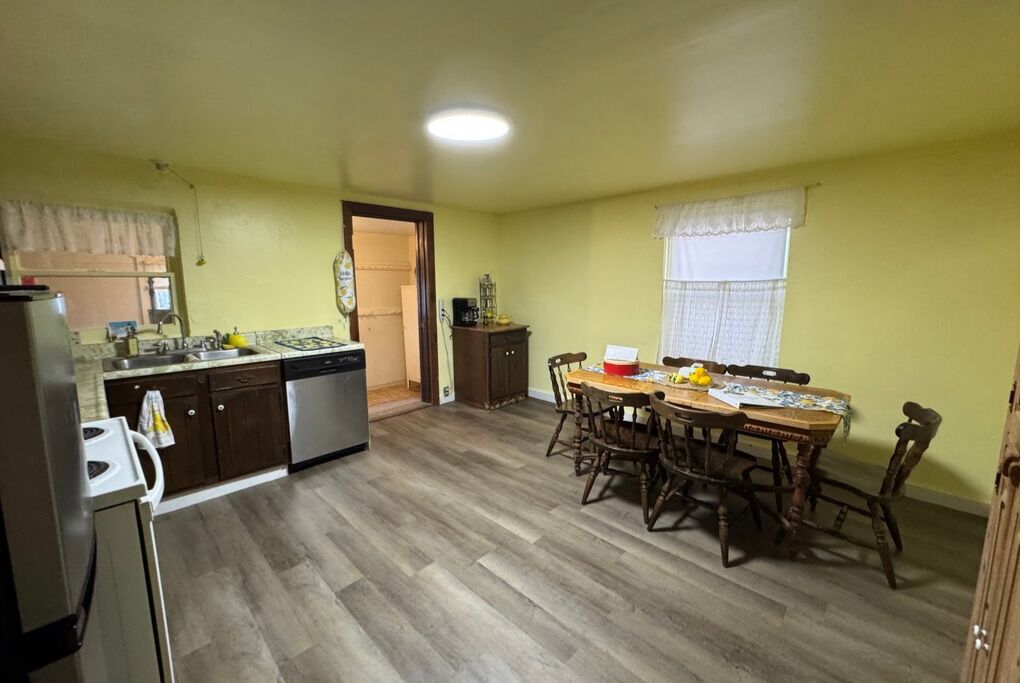 Ofen, Herdplatte, Geschirrspüler