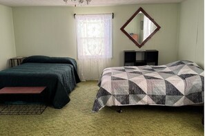 2 slaapkamers, een strijkplank/strijkijzer, wifi, beddengoed