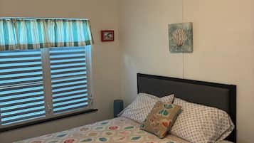 1 bedroom, Internet, bed sheets