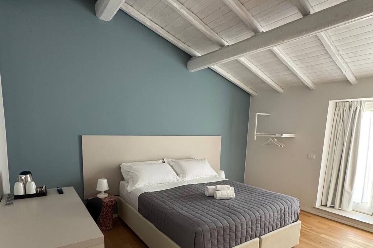 Exclusive Double or Twin Room, Courtyard View | Premium bedding, blackout drapes, soundproofing, WiFi (free)