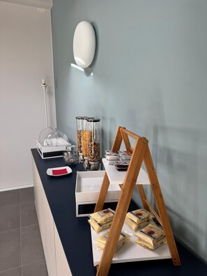 Colazione continentale inclusa, servita tutte le mattine 