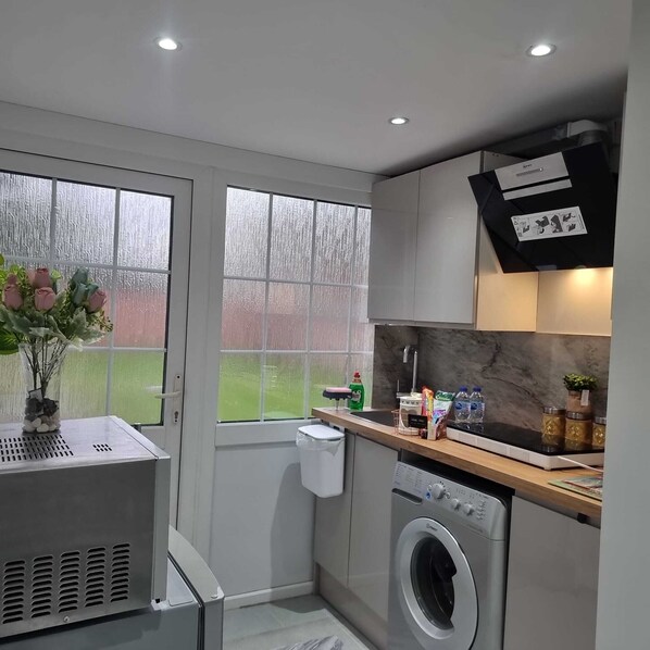 電子レンジ、オーブン、コンロ