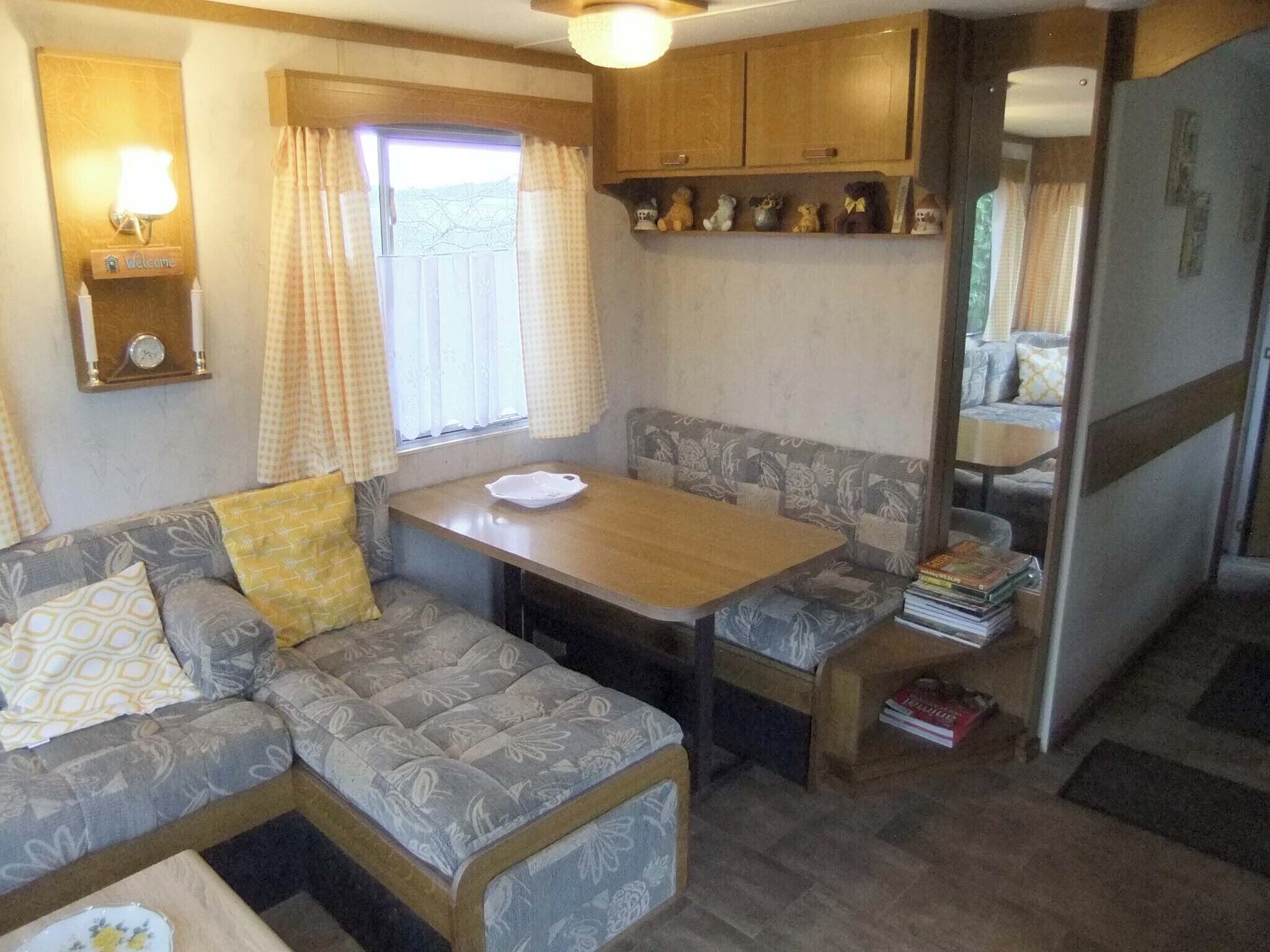 Suite, Ensuite (Torbay Caravan) | In-room dining