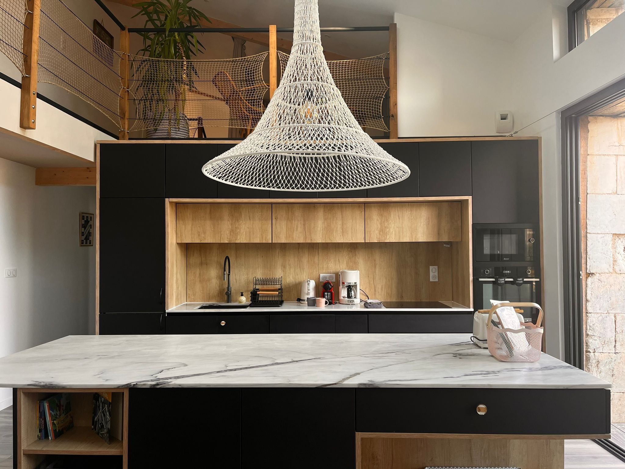 Micro-ondes, four, plaque de cuisson, lave-vaisselle