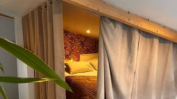 5 chambres, fer et planche Ă repasser, Wi-Fi, draps fournis