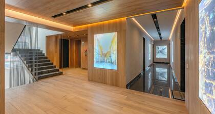 Charming 1-bedroom apartment with AC in vibrant Brașov