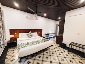 Double Room, Resort View | In-room safe, desk, laptop workspace, iron/ironing board - Ibex Resorts Malampuzha Kava Eco Camp (Malampuzha-I)