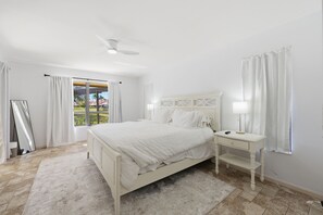 3 habitaciones, escritorio, tabla de planchar con plancha y wifi gratis 