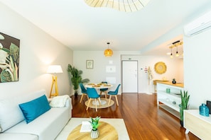 Living area - Formosa Stay IV by YOUR KEY (Funchal)