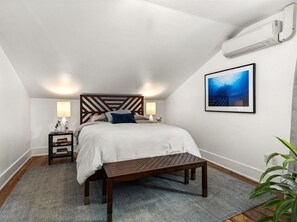 1 bedroom, iron/ironing board, WiFi, bed sheets - Cozy 1-bedroom bed & breakfast in enjoyable Boise with AC (Boise)