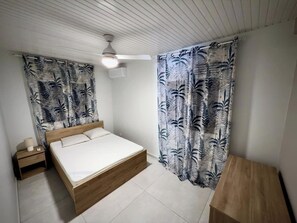 3 bedrooms, iron/ironing board, free WiFi, bed sheets - Small tropical paradise, beach & turquoise pool (Le Diamant)