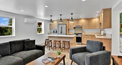 Meadow Retreat Secluded Home