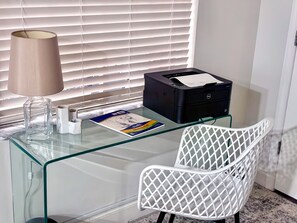 Interior - Cozy studio in resort-style community in Davenport, near Disney, shops & dining (Davenport)