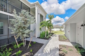 Property grounds - Stately appointed 2/2 within the coveted Babcock National Golf & Country Club. (Punta Gorda)