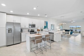 Interior - Stately appointed 2/2 within the coveted Babcock National Golf & Country Club. (Punta Gorda)