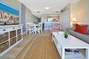 TV - Perfect 1-bedroom ocean front condo in charming North Myrtle Beach sleeps 6 (North Myrtle Beach)