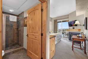 Room - 2BR at Silverado • Pool, Hot Tub, Walk to Ski (Park City)