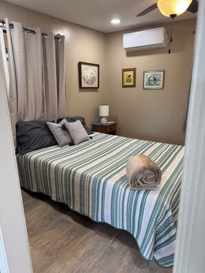 2 dormitorios, tabla de planchar con plancha, wifi y ropa de cama