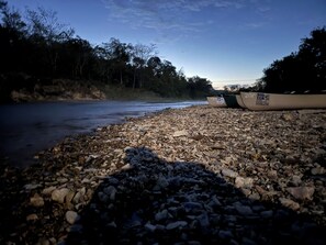 Beach - Serene Riverfront Retreat: Spacious Country Home Near Adventure Awaits You! (Pineville)