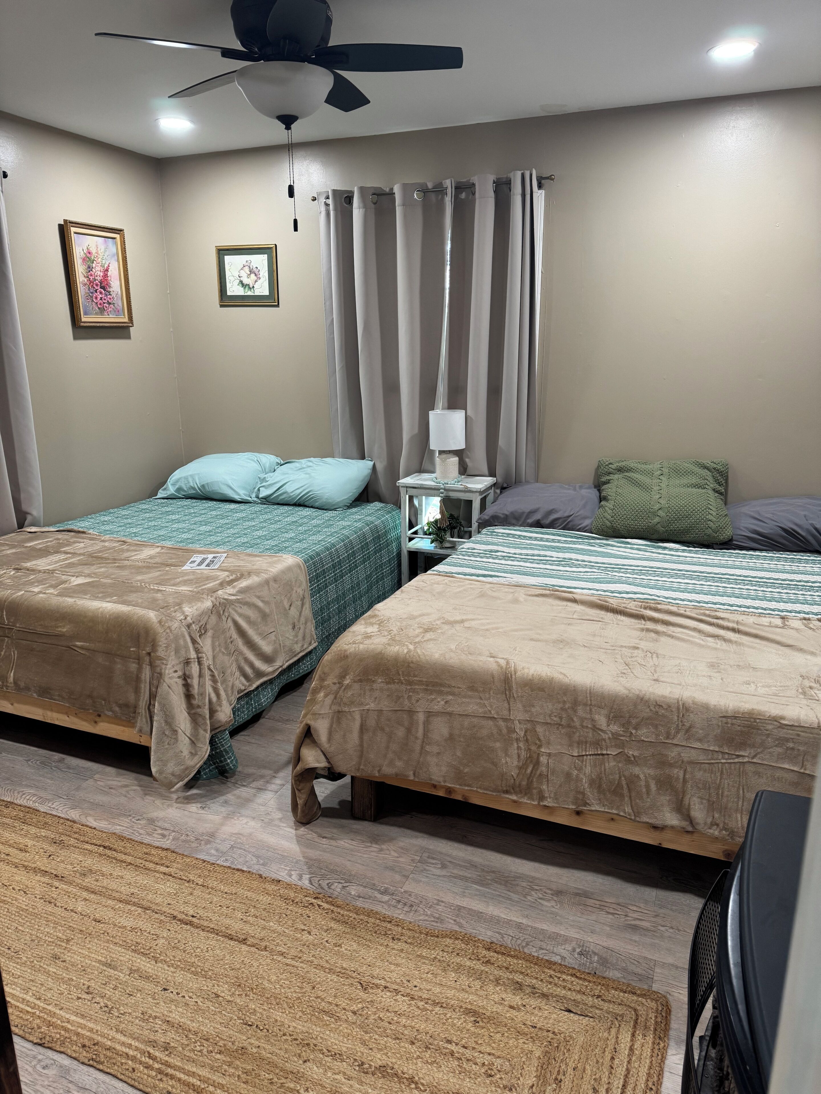 2 Schlafzimmer, Bügeleisen/Bügelbrett, WLAN, Bettwäsche