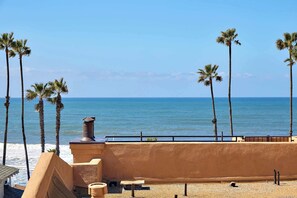 Beach nearby - Roof Top Deck Private Jacuzzi AC, M-A (Oceanside)