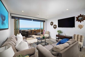 TV - 700 U104 Water Front Condo w  AC! (Oceanside)