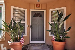 Exterior detail - 501P-5 Panoramic Ocean & Pier Views! (Oceanside)